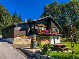 Chalet en pleine nature avec Spa，位于乐罗西的酒店