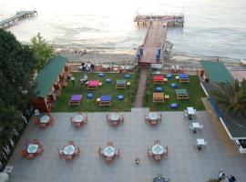 Grand Koru Hotel Beach，位于亚洛瓦的低价酒店