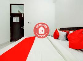 OYO 72798 Hotel Imperial Fort，位于阿里格尔的酒店