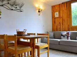 Studio rénové idéalement situé à Montchavin, proches pistes et commerces, avec balcon et parking gratuit - FR-1-329-22