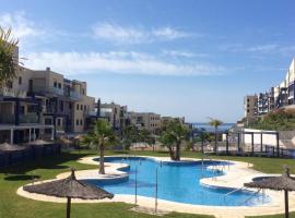 Penthouse - Atico Playa Cabria Almunecar，位于格拉纳达的海滩酒店