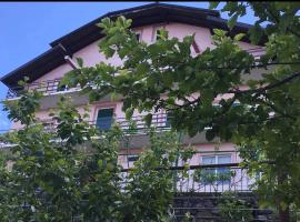 Sunrise Lindita，位于Pukë的酒店