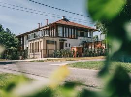 Villa Tília Balatongyörök，位于巴拉通尤洛克的酒店