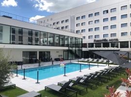 Hôtel Forest Hill Meudon Velizy，位于默东的酒店