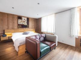 Hotel Cualmet - Aktiv erholen und geniessen，位于Lenz的酒店