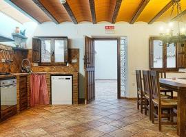 CASA RURAL EL TRANCO DEL LOBO，位于Casas de Ves的乡间豪华旅馆