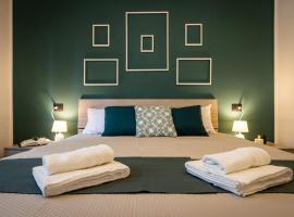 Green Pearl ✰✰✰✰✰ Appartamento a 100 metri dal lago，位于阿罗纳的酒店