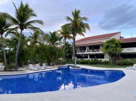 Hermosa suite de playa, con vista al golf en Coronado，位于普拉亚科罗纳多的公寓