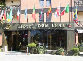 Hotel Dom Leal，位于瓦隆古的酒店