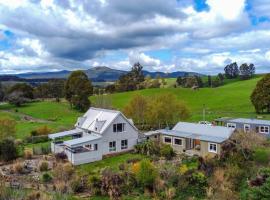 The Gardener's Cottage on Warrentinna，位于Branxholm的酒店