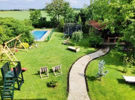 Ravi Residence，位于Dascălu的酒店