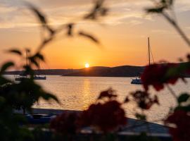 斯特拉酒店，位于帕罗奇亚的酒店