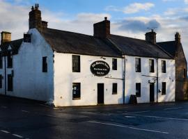 THE Waterloo Arms Hotel，位于Chirnside的酒店