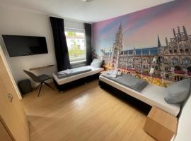 Olympia Pension，位于达豪的酒店