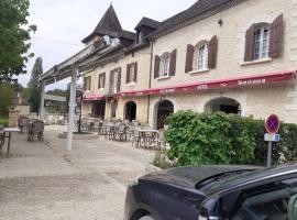 escale，位于Sainte-Nathalène的酒店
