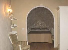 The Luxury Madonnina Suite，位于韦尔纳扎的豪华酒店