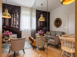 AH Design Luxury Apartments，位于奥帕提亚的酒店