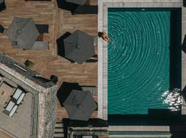 Seascape Luxury Residences，位于阿齐亚佩拉加的酒店