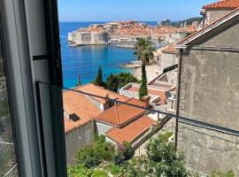 亚得里亚海明珠公寓，位于杜布罗夫尼克Museum of Modern Art Dubrovnik附近的酒店