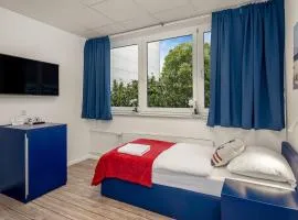 Koje Hostel