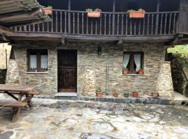 2 bedrooms house with wifi at Tineo，位于蒂内奥的度假屋