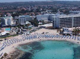 Anonymous Beach Hotel (Adults 16+)，位于阿依纳帕的酒店