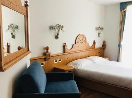 高山度假村酒店，位于科姆梅扎杜拉的酒店