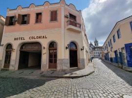 Hotel Colonial，位于圣若昂-德雷的酒店