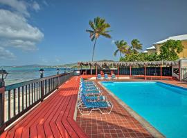 Beachfront St Croix Condo with Pool and Lanai!，位于克里斯琴斯特德的酒店