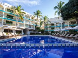 Hotel Suites Villasol，位于埃斯孔迪多港埃斯孔迪多港国际机场 - PXM附近的酒店