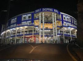 Blue Diamond Hotel & Resort，位于Mingora的酒店