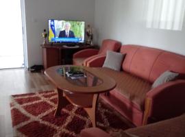 Apartman Meka，位于萨拉热窝萨拉热窝阿瓦兹扭塔附近的酒店