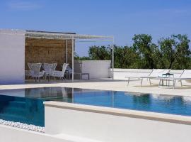 Masseria Pezze Galere Piscina privata，位于蒙塔尔巴诺的农家乐