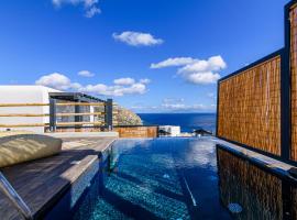 Maregold Mykonos Micro-Boutique Suites, Adults Only，位于埃利亚海滩的酒店
