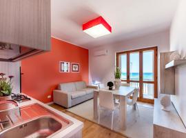 Appartamenti fronte mare Otranto，位于奥特朗托的海滩短租房