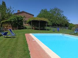 Villa Podere Cartaio Bio Estate Pool AirC，位于圣罗科阿费力的乡间豪华旅馆