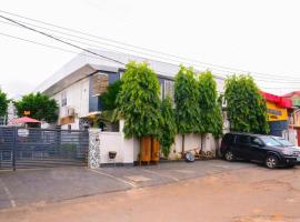 Quantum Hotel and Suites，位于Mowe的酒店