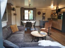 Sundbergsheden Stugby，位于Ambjörby的酒店