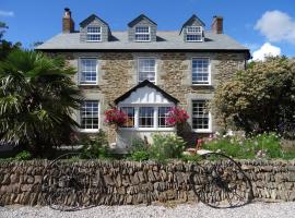 Pengelly Farmhouse B&B，位于特鲁罗的度假短租房