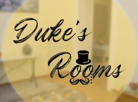 Duke's Rooms，位于塔兰托的度假短租房