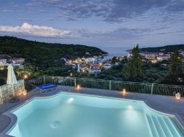 Likoudis Villas Suites ,on the Kioni,Ionian Islands Ithaca,，位于Kiónion的公寓式酒店