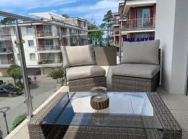 Apartament NADMORSKI z Basenem Klifowa Rewal