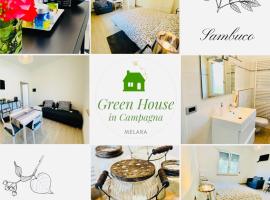 Green House in campagna，位于Melara的酒店