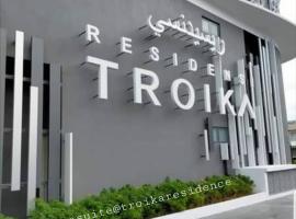 Aleeya Suite @ Troika Residence，位于哥打巴鲁吉兰丹高尔夫乡村俱乐部附近的酒店