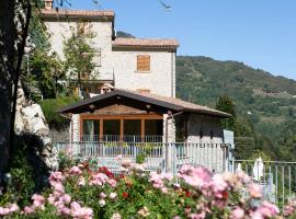 Agriturismo Cornali，位于Fabbriche di Vallico的酒店