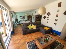 Comporta Family House，位于孔波尔塔的酒店