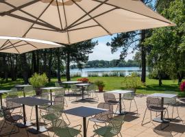 Best Western Hotel du Lac Dunkerque- Restaurant ouvert 7/7 midi et soir，位于艾姆波茨卡佩尔天文馆加附近的酒店