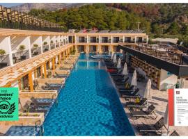 L HOTEL SARIGERME，位于穆拉的酒店