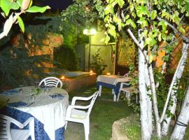 La Villa dei Gourmets - Struttura Sanificata，位于福贾的酒店