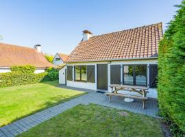 Cottage 213 in Sunparks Oostduinkerke with free parking and garden，位于科克赛德的酒店